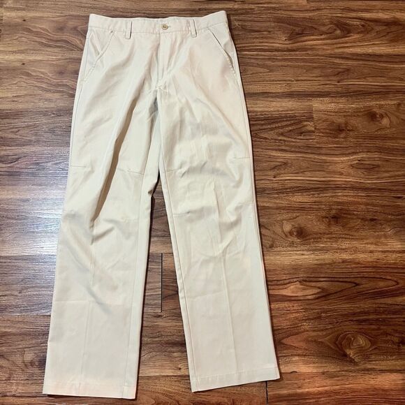 IZOD Golf Beige Chino Performance Slim Fit Flat Front Pants Men Size 32X32 - Picture 1 of 10
